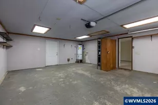 1090 Denise St SE, Salem, OR 97306 - Photo 18