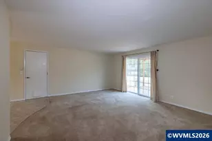 1090 Denise St SE, Salem, OR 97306 - Photo 14