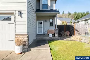1473 Meadow Ave, Silverton, OR 97381 - Photo 2