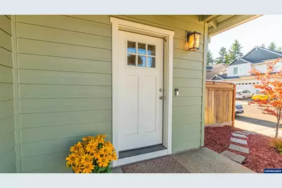 4023 SE Emily Wy, Corvallis, OR 97330 - Photo 2