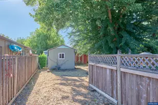 4649 Harcourt Ave NE, Keizer, OR 97303 - Photo 20