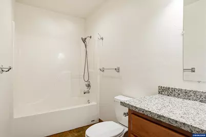 645 NW Kings Bl, Corvallis, OR 97330 - Photo 22