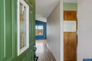 221 W Lincoln St, Carlton, OR 97111 - Photo 8