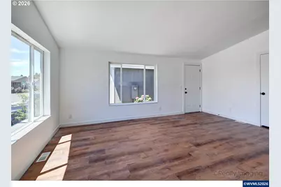 11105 Main St #14, Donald, OR 97020 - Photo 6