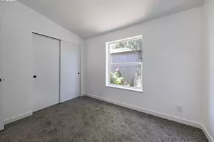 11105 Main #14 St, Donald, OR 97020 - Photo 12