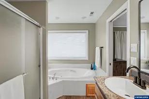 2337 Margarett St NW, Salem, OR 97304 - Photo 20