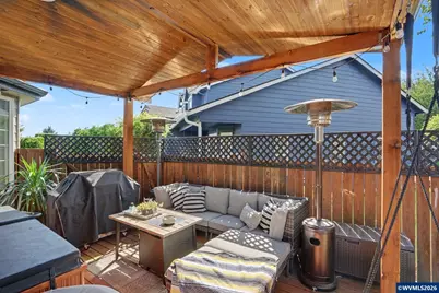 2337 Margarett St NW, Salem, OR 97304 - Photo 28