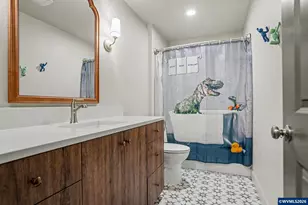 2716 D St NE, Salem, OR 97301 - Photo 38