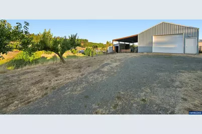 2008 Farmer Rd SE, Jefferson, OR 97352 - Photo 6