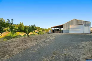 2008 Farmer Rd SE, Jefferson, OR 97352 - Photo 6