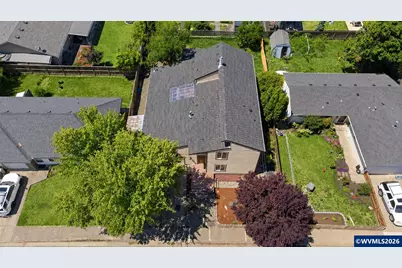4384 Ermine St SE, Albany, OR 97322 - Photo 2