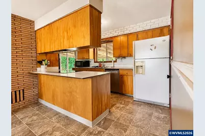 3151 Wayside Ter NE, Salem, OR 97301 - Photo 10