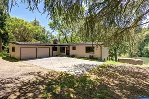 21625 SW Johnson Rd, West Linn, OR 97068 - Photo 6