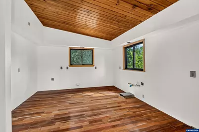 21625 SW Johnson Rd, West Linn, OR 97068 - Photo 12