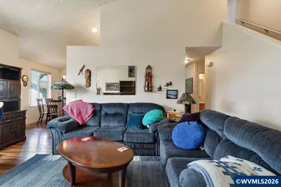 1268 S 7th St, Independence, OR 97351 - Photo 12