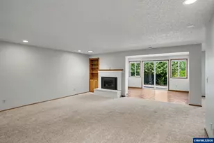 1643 Sunrise Cir NW, Salem, OR 97304 - Photo 6