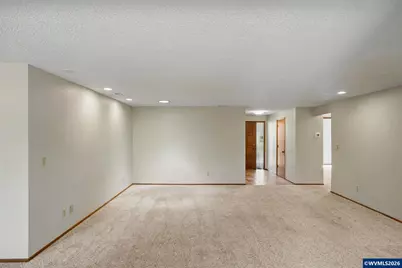 1643 Sunrise Cir NW, Salem, OR 97304 - Photo 8