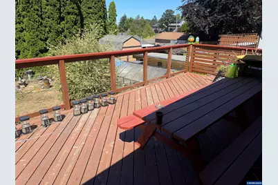 1053 Windemere Dr NW, Salem, OR 97304 - Photo 28