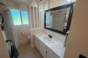 1053 Windemere Dr NW, Salem, OR 97304 - Photo 14