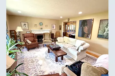 1053 Windemere Dr NW, Salem, OR 97304 - Photo 4