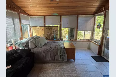 1053 Windemere Dr NW, Salem, OR 97304 - Photo 38
