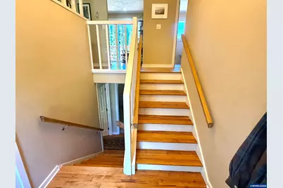 1053 Windemere Dr NW, Salem, OR 97304 - Photo 2