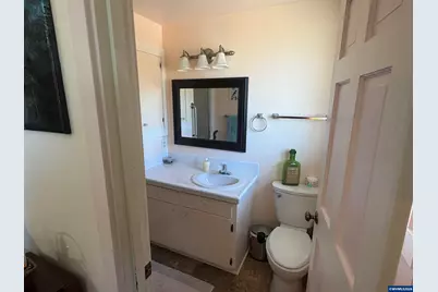 1053 Windemere Dr NW, Salem, OR 97304 - Photo 20