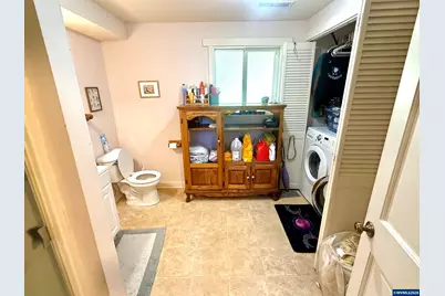 1053 Windemere Dr NW, Salem, OR 97304 - Photo 20