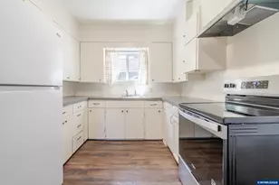 1116 SE 7th Ave, Albany, OR 97321 - Photo 12