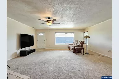 14653 Ottaway Rd NE, Aurora, OR 97002 - Photo 8