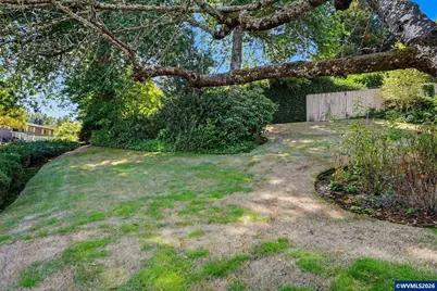3615 Edward Dr SE, Salem, OR 97302 - Photo 40