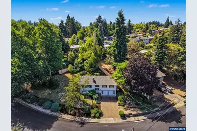 3615 Edward Dr SE, Salem, OR 97302 - Photo 4