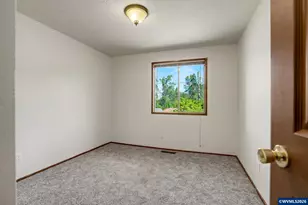 3615 Edward Dr SE, Salem, OR 97302 - Photo 24