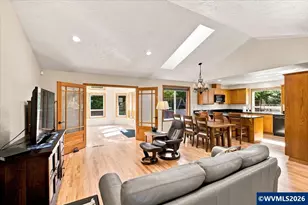 7650 NW Mountain View Dr, Corvallis, OR 97330 - Photo 6