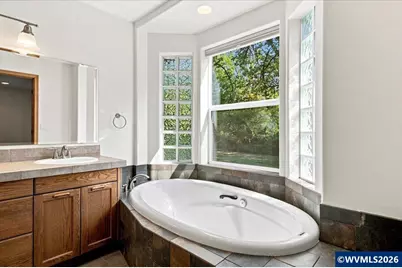 7650 NW Mountain View Dr, Corvallis, OR 97330 - Photo 20