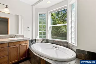 7650 NW Mountain View Dr, Corvallis, OR 97330 - Photo 20
