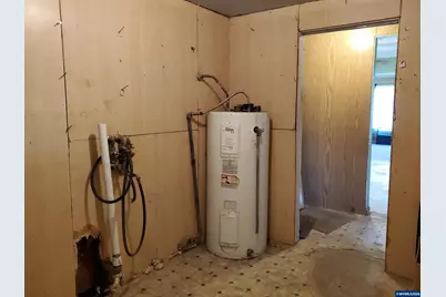 585 5th Av, Sweet Home, OR 97386 - Photo 24