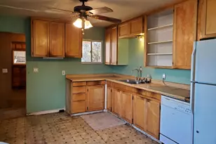 585 5th Ave, Sweet Home, OR 97386 - Photo 22