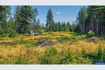 2254 Crooked Finger Rd NE, Scotts Mills, OR 97375 - Photo 12