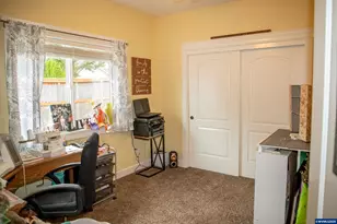 3046 Elliot St NW, Salem, OR 97304 - Photo 8