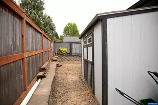 3046 Elliot St NW, Salem, OR 97304 - Photo 26