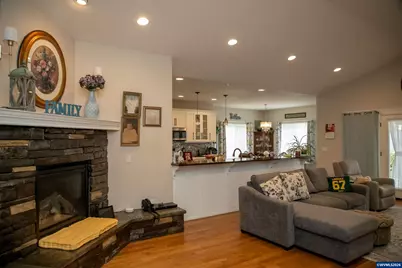 3046 Elliot St NW, Salem, OR 97304 - Photo 10