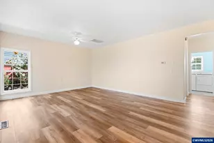448 Park Pl S, Monmouth, OR 97361 - Photo 16