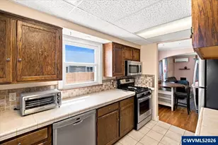 1235 14th Av SW, Albany, OR 97321 - Photo 16