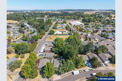 3915 Windy Av NE, Albany, OR 97322 - Photo 10
