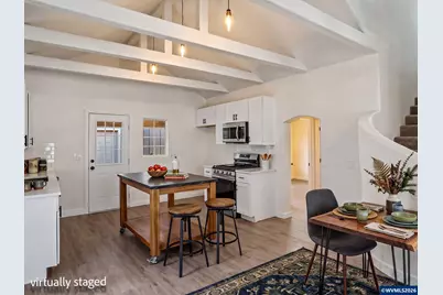 564 SW Cedar St, Mill City, OR 97360 - Photo 2