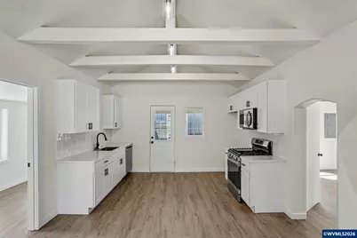 564 SW Cedar St, Mill City, OR 97360 - Photo 22