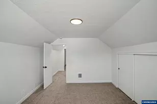 564 SW Cedar St, Mill City, OR 97360 - Photo 34