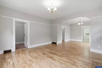 335 Richmond Av SE, Salem, OR 97301 - Photo 6