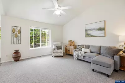2640 Vintage Av SE, Salem, OR 97306 - Photo 4
